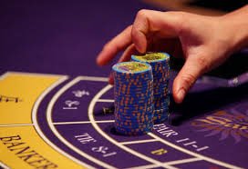 bamar99 ဂိမ်းလော်ဘီ Live Casino Real Dealer Baccarat Roulette ကစားနေသည့် မြင်ကွင်း